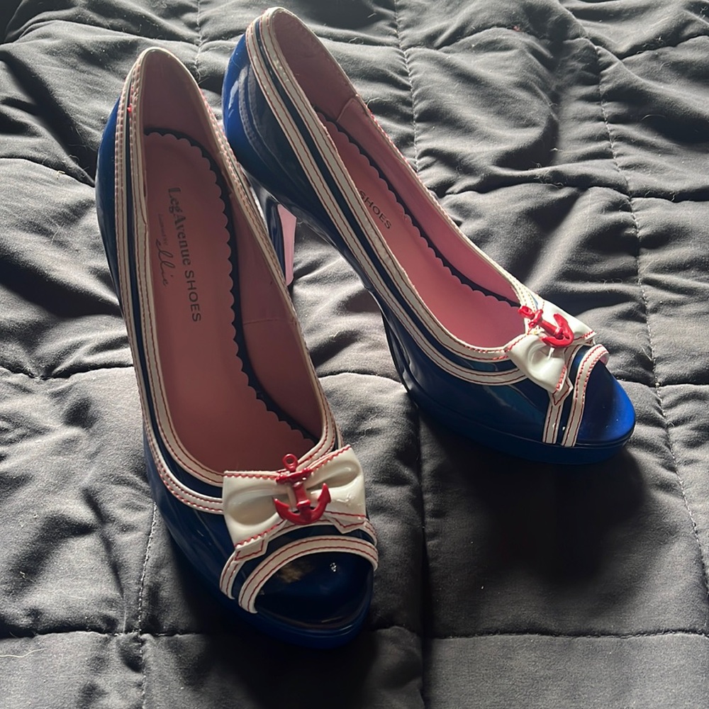 Leg Avenue Sailor Shoes